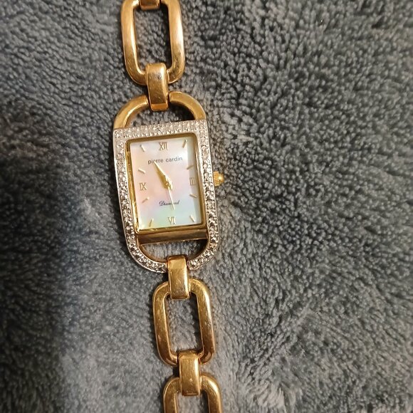 Vintage Pierre Cardin Working Gold Link Watch Excellent Condition - Picture 9 of 9